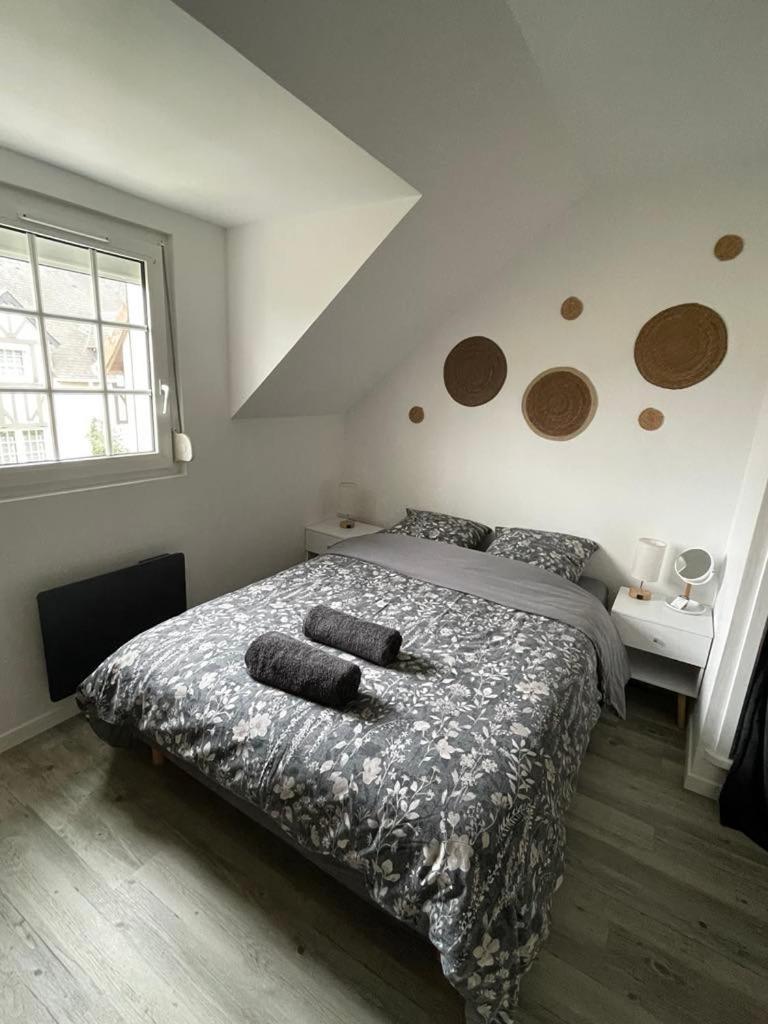 "O'Dbark" - Duplex 2 Etoiles - A 100M De La Plage Avec Jardin Courseulles-sur-Mer Exterior foto